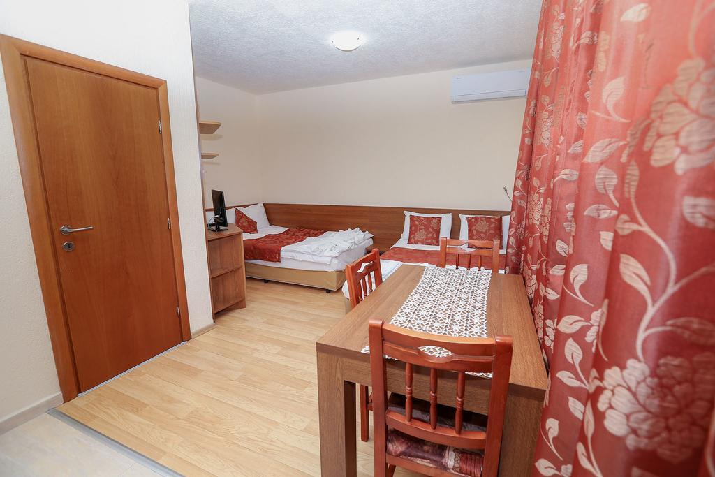 Къща За Гости "Ваис" Sandanski Habitación foto