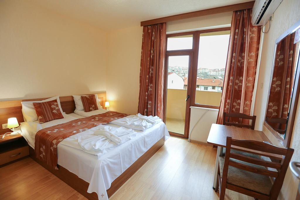 Къща За Гости "Ваис" Sandanski Habitación foto